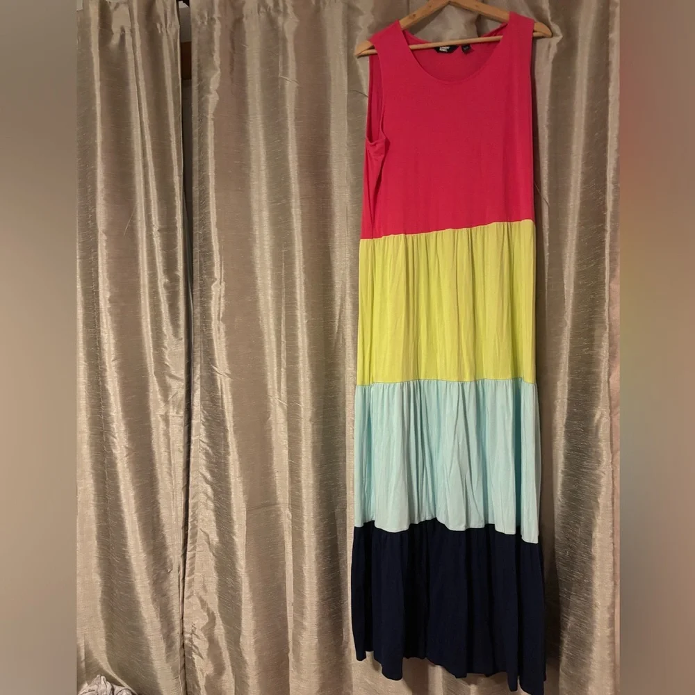 Lands’ End Maxi dress. Sz L Tall 14/16. Used 2X. Wicked fast shipping. - Picture 4 of 5